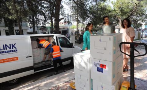 Mberrijne ne ISHP 100,000 doza te AstraZeneca: Dhurate nga Greqia